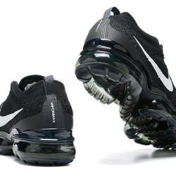 Dame/Herre Nike Air VaporMax 2023 Flyknit Black Hvit DV6840-002 Løper sko