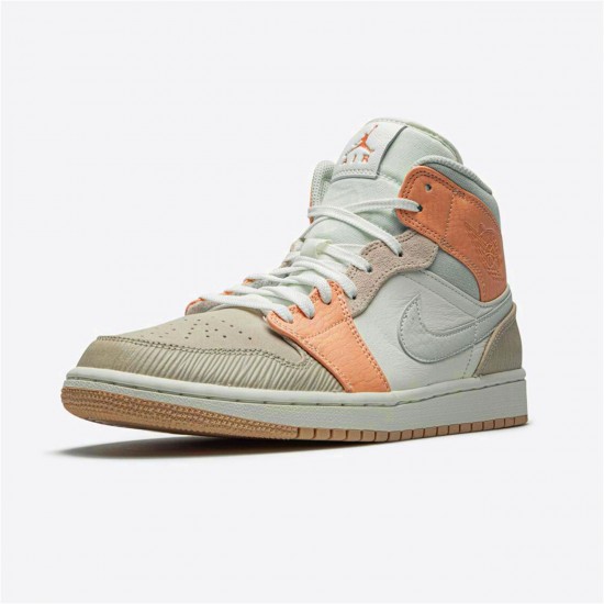 Jordan 1 Mid Milan Sail/Light Bone-String-Shimmer Jordan Sko CV3044-100